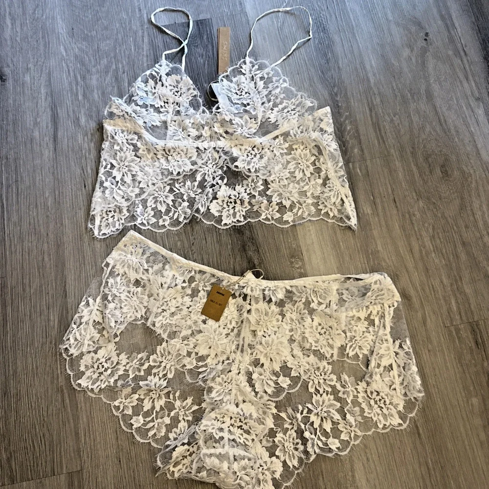 Skims Lace Cami And Short Set, Snow, Large - Picture 1 of 7